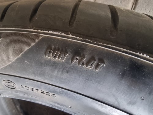 305 40 r20 Pirelli Pzero ☆rsc BMW 18г 6.5mm 90,%остаток