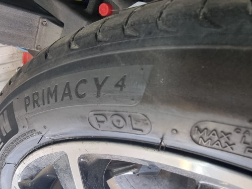 245 45 r19 Michelin Primacy 4 POL параллон acoustic 6,8мм 90%остаток корд. Латка