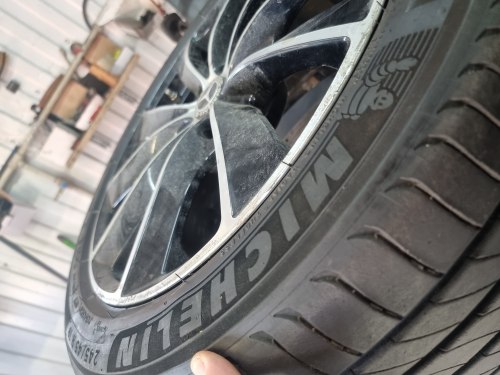 245 45 r19 Michelin Primacy 4 POL параллон acoustic 6,8мм 90%остаток корд. Латка
