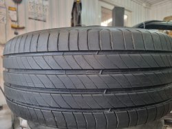 245 45 r19 Michelin Primacy 4 POL параллон acoustic 6,8мм 90%остаток корд. Латка