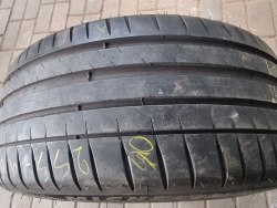 255 40 r19 Michelin Pilot sport 4 4820г.6.3мм 95%остаток прок. По протект.латочка