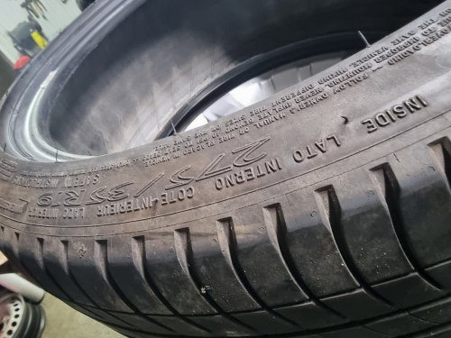Пара шин 275 35 r19 Michelin Primacy 3 ZP☆ MOE 1518г. 5мм 80%остаток