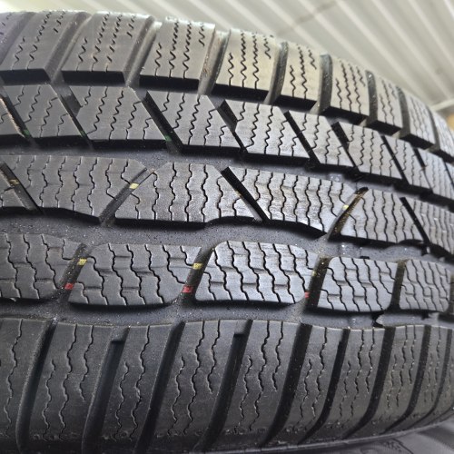 Пара шин 205 55 R16 Continental Conti Winter Contact TS830p MO 25г. Остаток 8мм