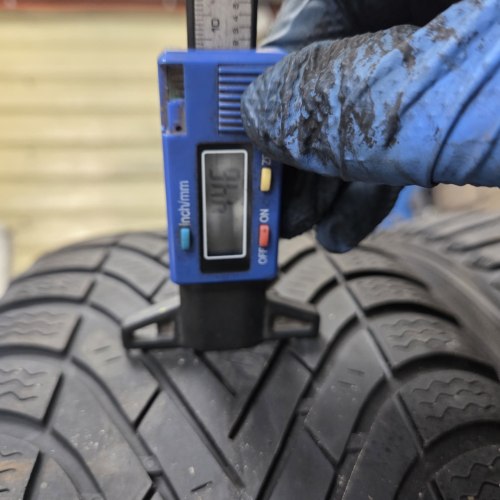Пара шин 205 55 R16 Pirelli Winter cinturato 22г. Остаток