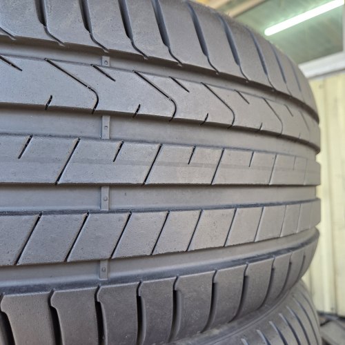 Пара шин 235 50 r20 Pirelli Scorpion elect AO 22-23г. Остаток 99%