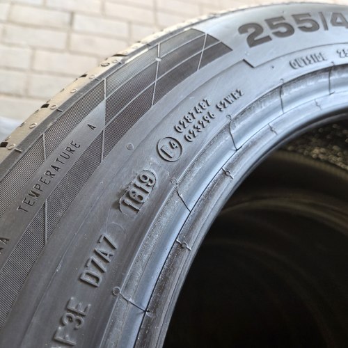 Комплект шин 255 45 r19 Continental ContiSportContact 5 SUV seal 19г. Остаток 99.9%