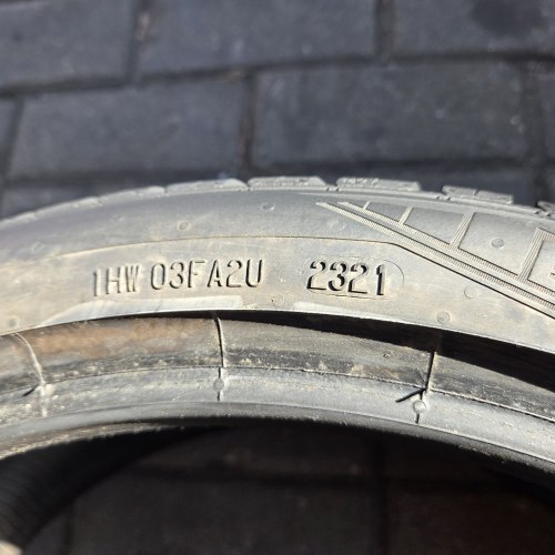 235 35 r19 Continental All Season Contact 21г остаток 8мм