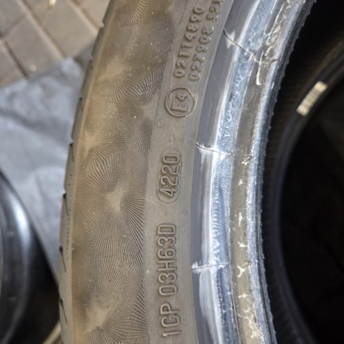 Пара шин 235 50 r19 Continental PremiumContact 6 23г-20г. Остаток 6.4мм