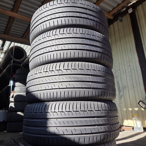 Комплект шин 235 50 r19 Continental PremiumContact 6 18,20,23,23г. Остаток 6.5-7мм