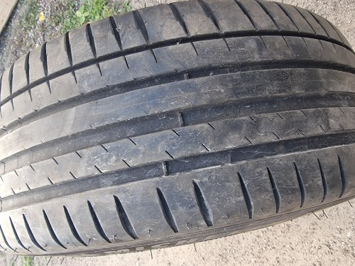 235 45 r19 Michelin Pilot sport 4 95%остаток6.7мм 22г. Космет.