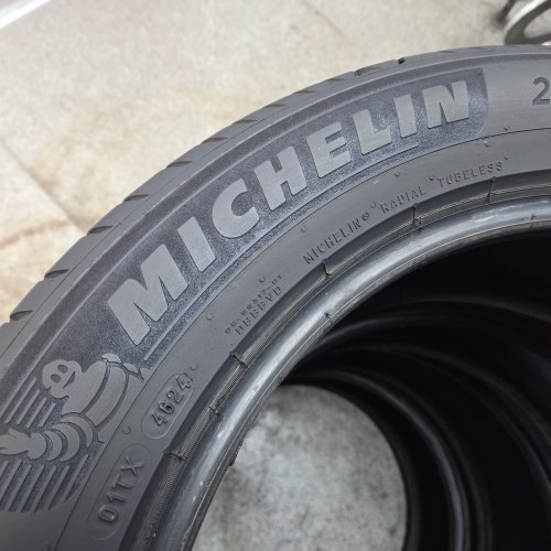 Пара шин 225 55 R19 Michelin E primacy 46н.24г. Остаток 6.7мм