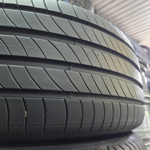 Пара шин 225 55 R19 Michelin E primacy 46н.24г. Остаток 6.7мм