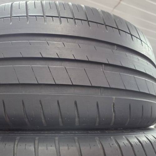 Пара шин 235 40 R18 Michelin Pilot Sport 3 19г остаток 6мм