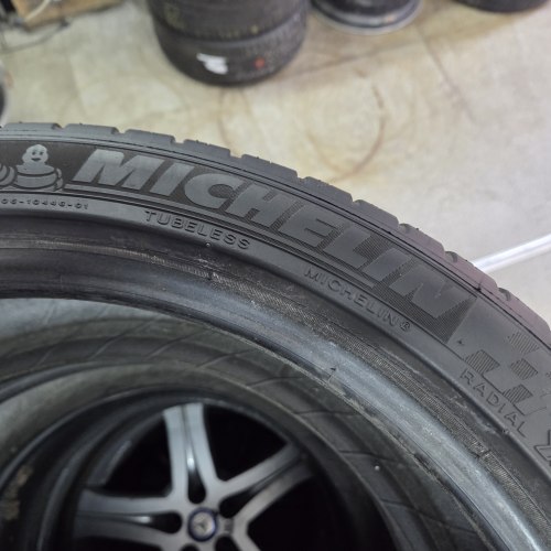 Пара шин 235 40 R18 Michelin Pilot Sport 3 19г остаток 6мм