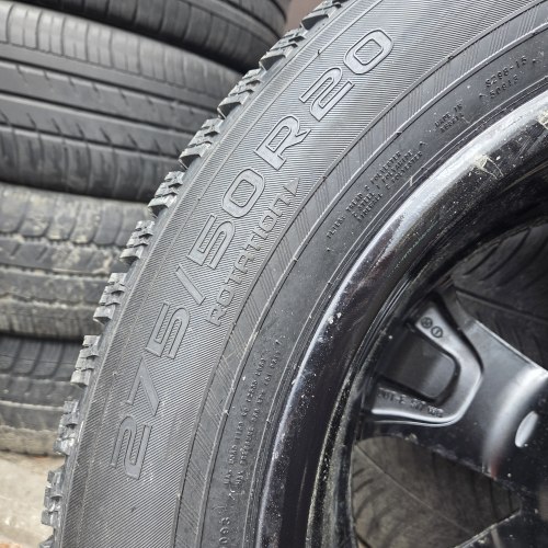Комплект шин 275 50 R20 Nokian Hakkapeliitta R3 SUV 43н. 21г.