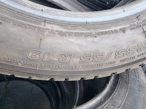 Комплект шин 235 55 R19 Michelin Latitude sport 3 19г остаток 95%