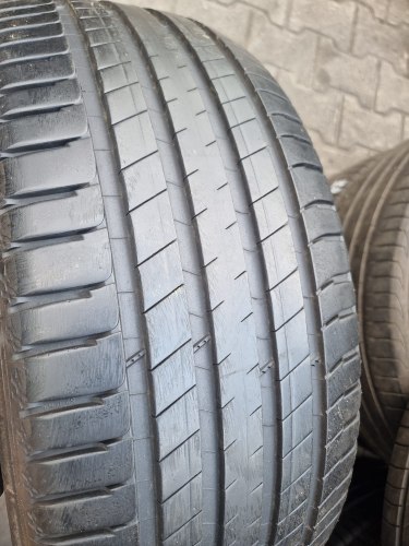 Комплект шин 235 50 R19 Michelin Latitude sport 3 VOL 19г. Остаток 95%