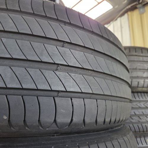 Комплект шин 225 50 R19 Michelin E primacy S1 22-23г. Остаток 90%