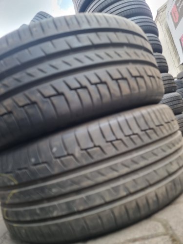 Пара шин 235 45 R18 Continental PremiumContact 6 18г. Остаток 95%