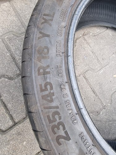 Пара шин 235 45 R18 Continental PremiumContact 6 18г. Остаток 95%