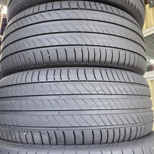 Пара шин 235 55 R18 Michelin Primacy 4 VOL 21г. Остаток 95% 6.3мм