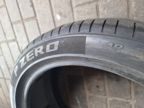 Комплект шин 255 40 r20 Pirelli pzero pz4 (AO) pncs 20г 90%остаток 5.8мм
