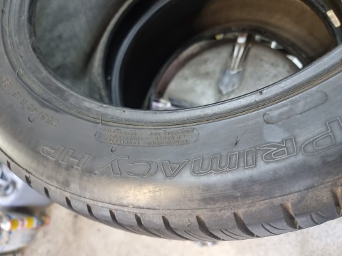 Пара шин 255 45 r18 Michelin Primacy HP (MO)6.8 mm 14-15g. Как нов.