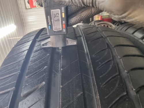 Пара шин 255 45 r18 Michelin Primacy HP (MO)6.8 mm 14-15g. Как нов.