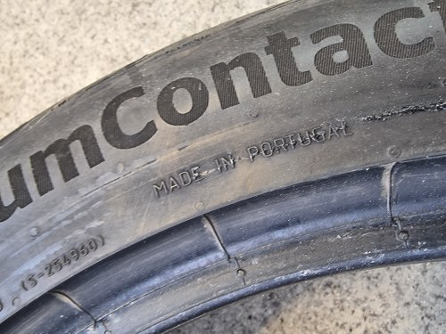 235 45 r18 Continental PremiumContact 6 98W xl косм.б. 4821г. 6мм 90%остаток