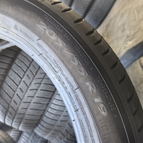Комплект шин 205 55 R19 Michelin Primacy 3 S1 45н.19г остаток 97%
