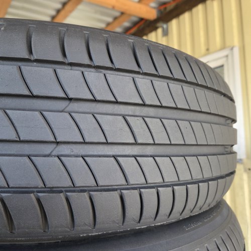 Комплект шин 205 55 R19 Michelin Primacy 3 S1 45н.19г остаток 97%