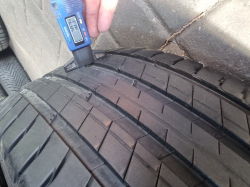 Комплект шин 235 55 R19 Michelin Latitude sport 3 (AO)22-22-19-23г. Остаток 95% Pol.Fr.