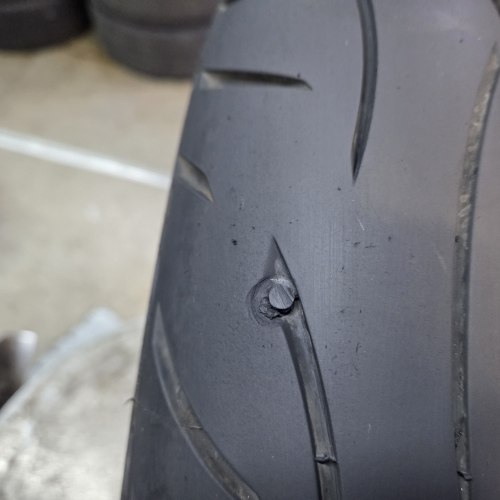 120 70 r17 Metzeler Sportec m5 interact 34н.23г. Остаток 90% прокол