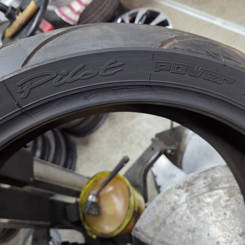 180 55 R17 Michelin Pilot power 16г. Остаток 85%