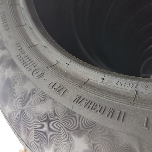 Комплект шин 225 55 r17 Continental PremiumContact 6 ssr run flat 21-22г. Остаток 99%