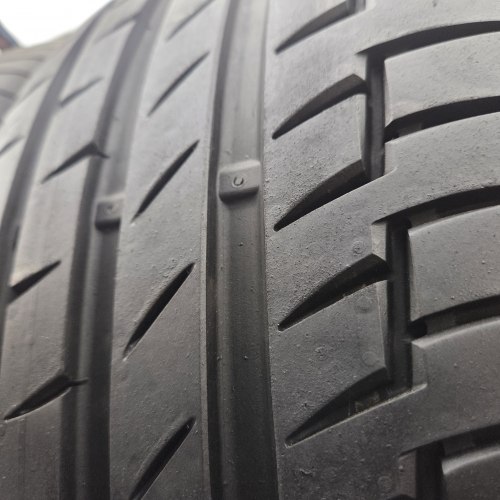 Комплект шин 225 55 r17 Continental PremiumContact 6 ssr run flat 21-22г. Остаток 99%
