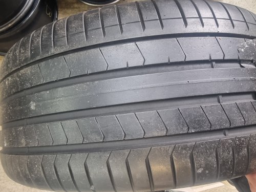 Пара шин 305 40 r20 Pirelli PZero☆rsc run flat, 2918.5.4мм 90%остаток