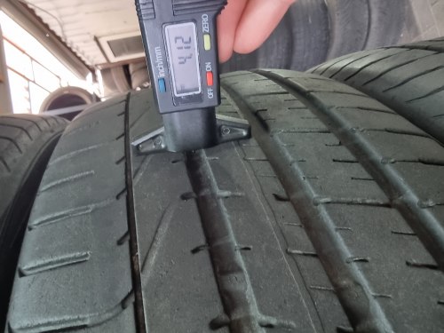 Комплект шин 245 45 R19 Pirelli Pzero ☆ мягкая, 20г.4-4.4mm 75%остаток