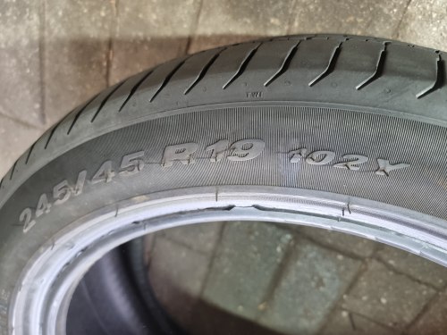 Комплект шин 245 45 R19 Pirelli Pzero ☆ мягкая, 20г.4-4.4mm 75%остаток