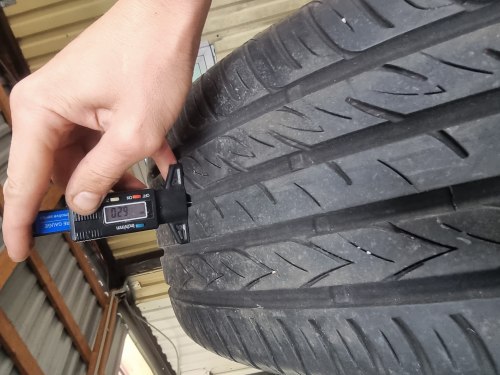 Пара шин 225 50 r17 Gislaved Ultro speed 2 19г. Остаток 6.2мм 90%
