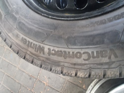 Пара шин 225 75 r16c Continental VanContact Winter 121/120R 23-24г. 95%остаток