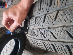 225 75 r16c Continental VanContact Winter 1920g. 121/120r 6.7mm 90%остаток