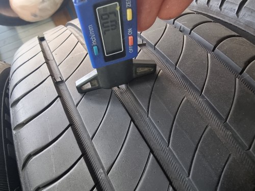 Комплект шин 235 50 R19 Michelin Primacy 4 s1, 23,24 25g 6.5-7mm