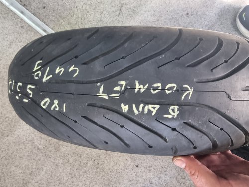 180 55 r17 Michelin Pilot Road4 2ct 19g.90% остаток
