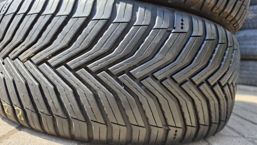 Комплект шин 225 45 r17 Michelin CrossClimate 2 extra load всесезонка 22242525год.6.5мм
