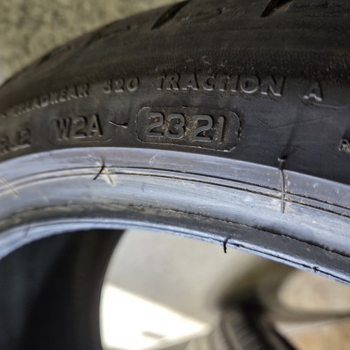 Пара шин 225 40 R19 Bridgestone Turanza T005 19-21г остаток 6.6-7.4мм