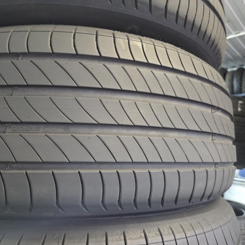 Комплект шин 245 45 R19 Michelin Primacy 4 21г остаток 6.1-6.2мм