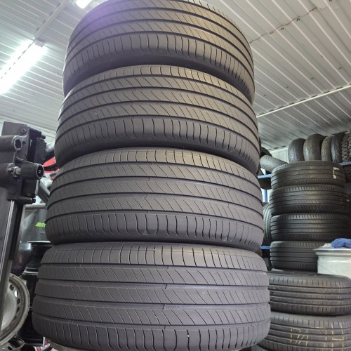 Комплект шин 245 45 R19 Michelin Primacy 4 21г остаток 6.1-6.2мм