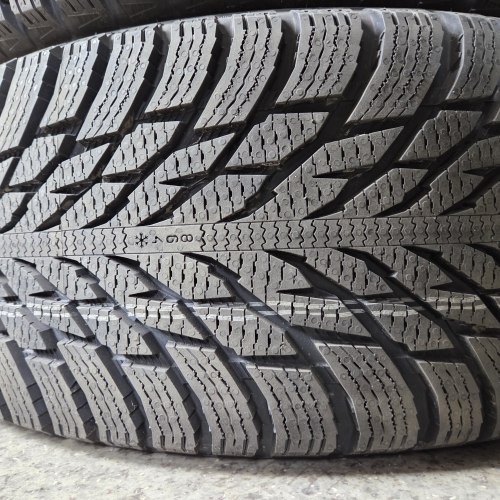 Комплект шин 225 45 R18 Nokian Hakkapeliitta R3 21г. Остаток 99.9%