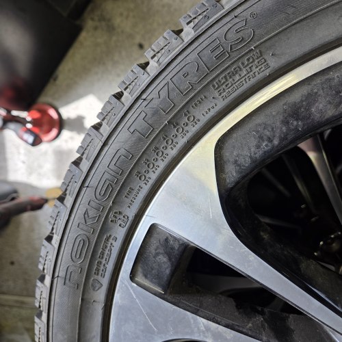 Комплект шин 225 45 R18 Nokian Hakkapeliitta R3 21г. Остаток 99.9%